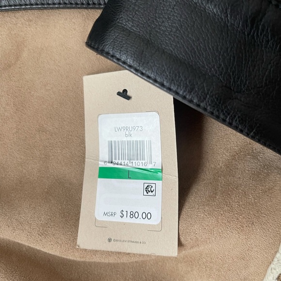 Levi’s faux leather collarless jacket - Picture 7 of 13